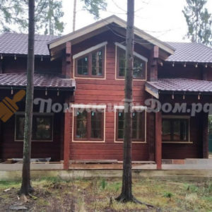 Шлифовка, очистка поверхности и покраска деревянного дома из клееного бруса — фото 1
