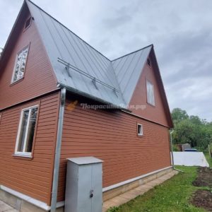 Покраска фасада небольшого деревянного дачного дома в Раменском районе — фото 7